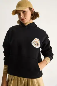Bianco Lucci Women's Embroidered Hooded Kangaroo Pocket Sweatshirt 6045