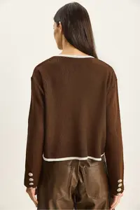 Bianco Lucci Women's Gold Button Detailed Asymmetrical Cut Knitwear Cardigan - Image 6