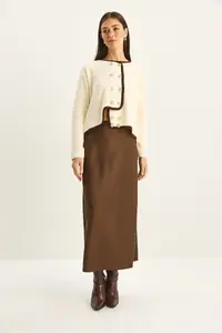 Bianco Lucci Women's Gold Button Detailed Asymmetrical Cut Knitwear Cardigan - Image 3