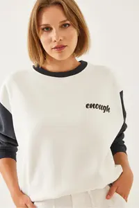 Bianco Lucci Women Printed fragmented Sweatshirt - Image 5