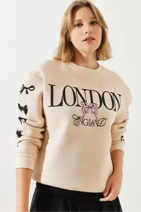 Bianco Lucci Women's Three Thread Raised London Life Graphic Printed Sweatshirt MBHS004