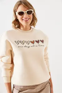 Bianco Lucci Women's Three Thread Raised Colored Heart Printed Sweatshirt MBHS007 - Image 6