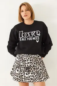 Bianco Lucci Women's Loose Cut Round Collar Sweatshirt MBHS022 - Image 5