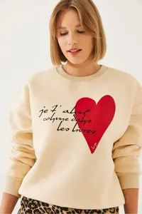 Bianco Lucci Women's Heart and Text Printed Sweatshirt MBHS023 - Image 4