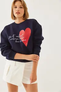 Bianco Lucci Women's Heart and Text Printed Sweatshirt MBHS023 - Image 5