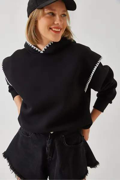 60601028-BLACK_1
