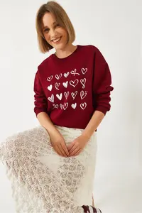 Bianco Lucci Women Heart Printed Basic Sweatshirt