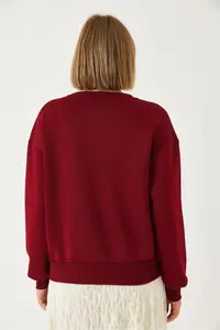 Bianco Lucci Women Heart Printed Basic Sweatshirt - Image 6