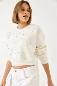 Bianco Lucci Women's Crew Neck Front Pearl Embroidered Three Thread Raised Sweatshirt - Image 3