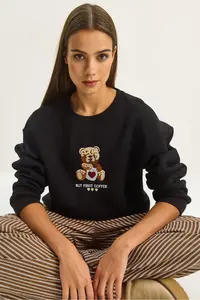 Bianco Lucci Women's Teddy Embroidery Detailed Three Thread Raised Sweatshirt - Image 3