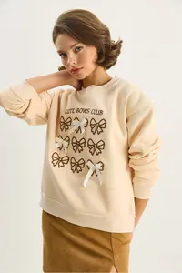 Bianco Lucci Women's Bow Embroidered Ribbon Accessory Three Thread Ribbon Sweatshirt - Image 3