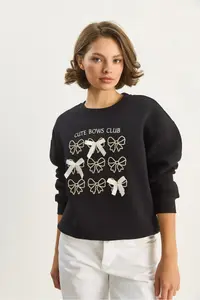 Bianco Lucci Women's Bow Embroidered Ribbon Accessory Three Thread Ribbon Sweatshirt - Image 2