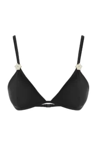 TRENDYOLMİLLA Black with accessories Triangle Covered Bikini Top - Image 5