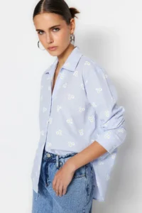 TRENDYOLMİLLA Mavi Striped flower patterned Cotton Oversized Wide Pattern Weaving Shirt - Image 8
