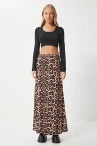 Happiness İstanbul Women's Black Beige Leopard Patterned Long Woven Skirt - Image 6