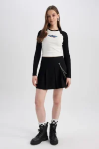 DeFacto Coool Pilise Mini Skirt A0774ax23sm - Image 6