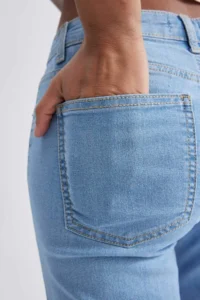 DeFacto Normal Waist Fold Leg Jean Bermuda Shorts A1958ax23sm - Image 8