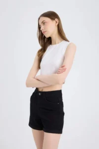 DeFacto Normal Waist Folded Leg Basic Straight Jean Shorts - Image 3