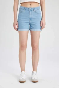DeFacto Normal Waist Folded Leg Basic Straight Jean Shorts - Image 5
