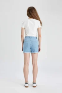 DeFacto Normal Waist Folded Leg Basic Straight Jean Shorts - Image 6