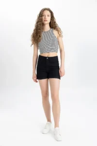 DeFacto Normal Waist Folded Leg Basic Straight Jean Shorts A1959ax24sm - Image 3