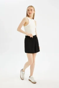 DeFacto Coool Loose Fit Crepe Shorts A6223ax24sm - Image 2