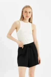 DeFacto Coool Loose Fit Crepe Shorts A6223ax24sm - Image 3