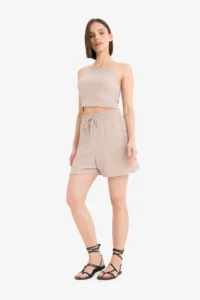 DeFacto Loose Fit Crepe Shorts - Image 2