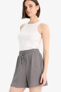 DeFacto Loose Fit Crepe Shorts - Image 2