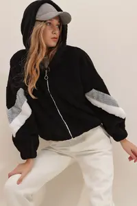 Trend Alaçatı Stili Black-Grey Hooded Zippered Sleeves Color Blocked Oversized Plush Sweatshirt - Image 5