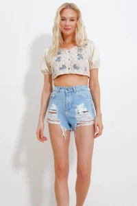 Trend Alaçatı Stili Women's Blue Double Pocket Vintage Washed Mini Shorts Alc-X11972 - Image 3
