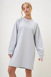 Trend Alaçatı Stili Women's Grimelange Crew Neck Sweatshirt Dress - Image 4