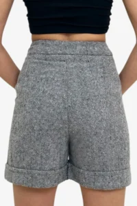 Trend Alaçatı Stili Women's Gray Double Leg Double Pocket Winter Stretch Shorts Alc-X13297 - Image 4