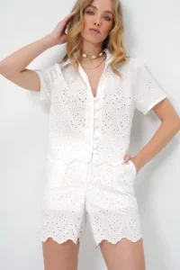 Trend Alaçatı Stili Women's White Skirt Scalloped Woven Shorts Alc-X13489 - Image 2