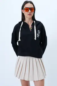 Trend Alaçatı Stili Women's Black Hooded Teddy Bear Embroidered Colorful Buttoned Cotton Sweatshirt - Image 3