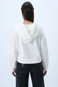 Trend Alaçatı Stili Women's Ecru Hooded Teddy Bear Embroidered Colorful Buttoned Cotton Sweatshirt - Image 6
