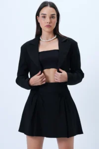 Trend Alaçatı Stili Women's Black Bow Detailed Pleated Hidden Zipper Woven Shorts Skirt