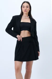 Trend Alaçatı Stili Women's Black Bow Detailed Pleated Hidden Zipper Woven Shorts Skirt - Image 2