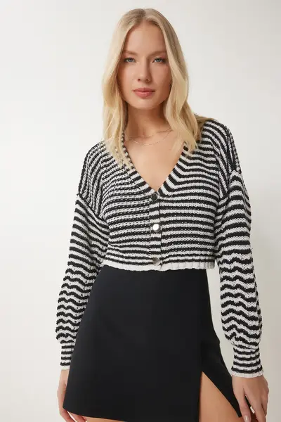 AN00178-BLACK-CREAM_1
