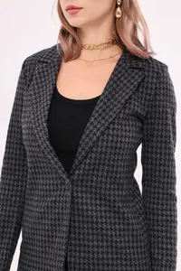 armonika Women's Smoked Houndstooth Pattern Single Button Jacket - Image 2