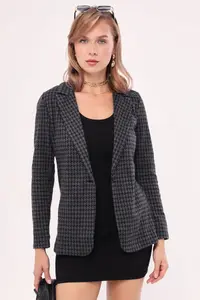 armonika Women's Smoked Houndstooth Pattern Single Button Jacket - Image 4