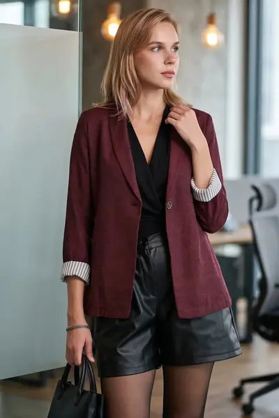 ARM-22K001122-BURGUNDY_1