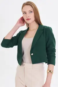 armonika Women Emerald Tek buttoned Crop Jacket - Image 4