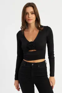 Cool & Sexy Women Black Rose Detailed Pencereli Blouse - Image 4