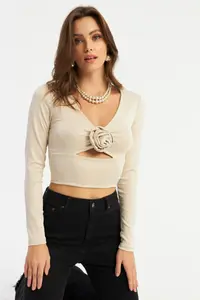Cool & Sexy Women Stone Rose Detailed Pencereli Blouse - Image 3