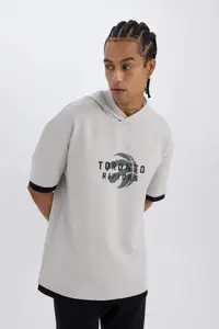 DeFacto NBA Toronto Raptors Oversize Large Fit Hooded Back Printed Short Sleeve T-Shirt - Image 4