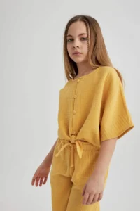 DeFacto B5062a8 Ss Girls' Short Sleeve Blouse - Image 2