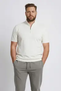 DeFacto Regular Fit Stand Collar Half Zipper Heavy Fabric Short Sleeve T-Shirt