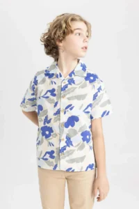 DeFacto Oversize Wide Fit Patterned Viscose Short Sleeve Shirt for Boys - Image 4