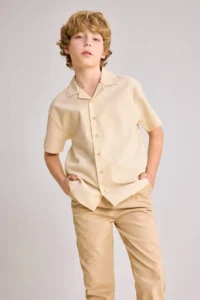DeFacto Oversize Wide Fit Polo Neck Seersucker Textured Short Sleeve Shirt Boy - Image 3